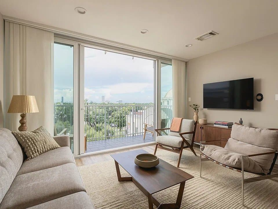 Houston Apartment: 3600 Montrose Blvd Unit 508,