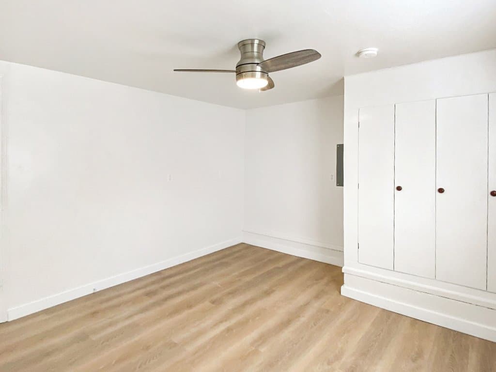 Dunsmuir Multiplex: 6126 Butterfly Ave
