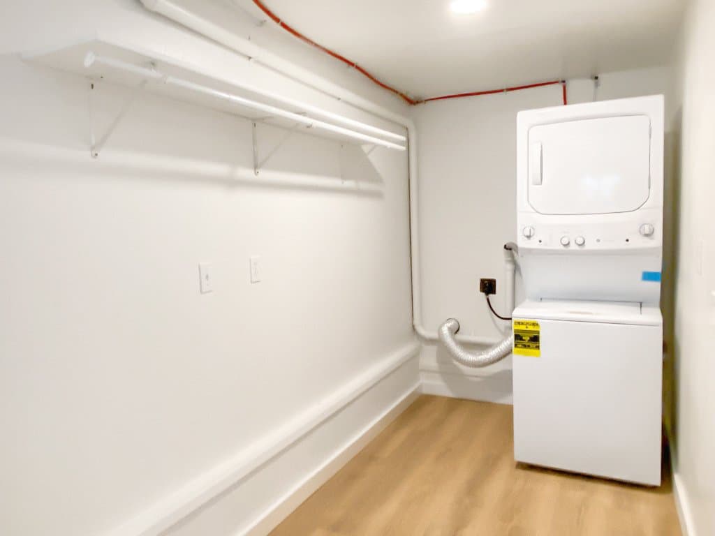 Dunsmuir Multiplex: 6126 Butterfly Ave
