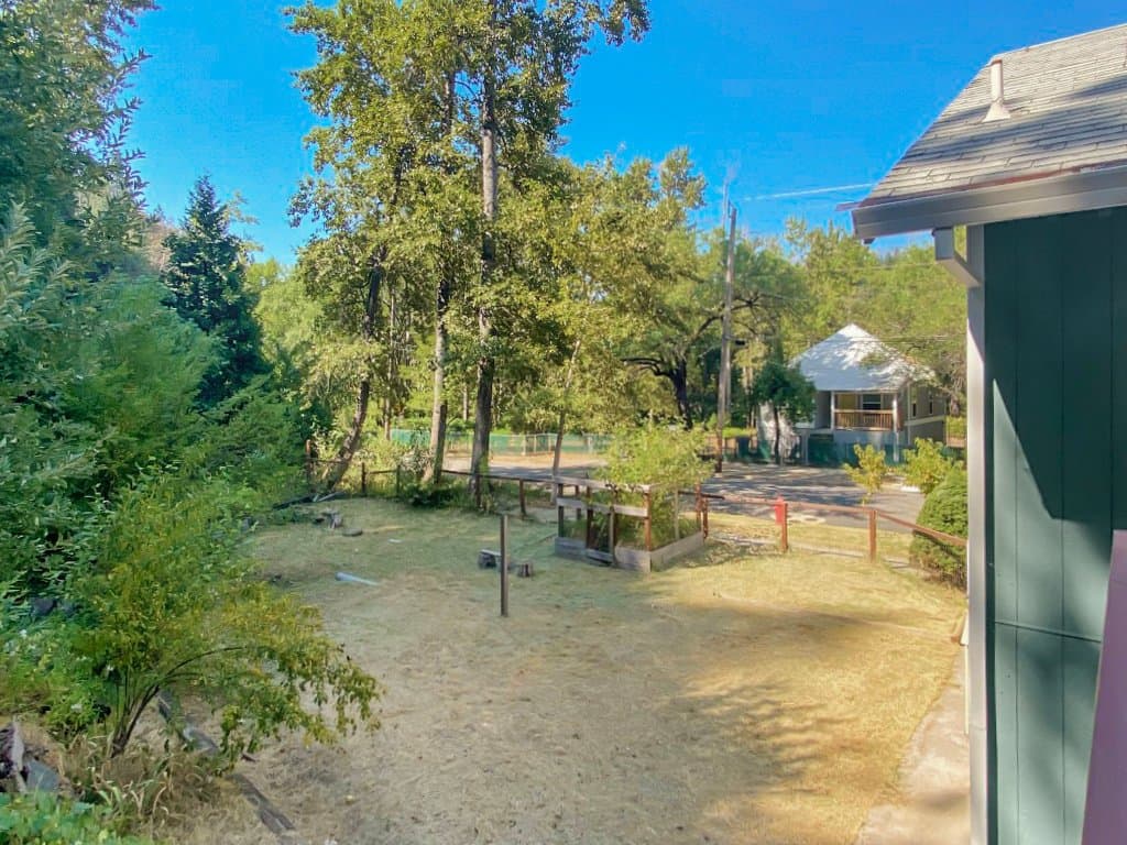Dunsmuir Multiplex: 6126 Butterfly Ave