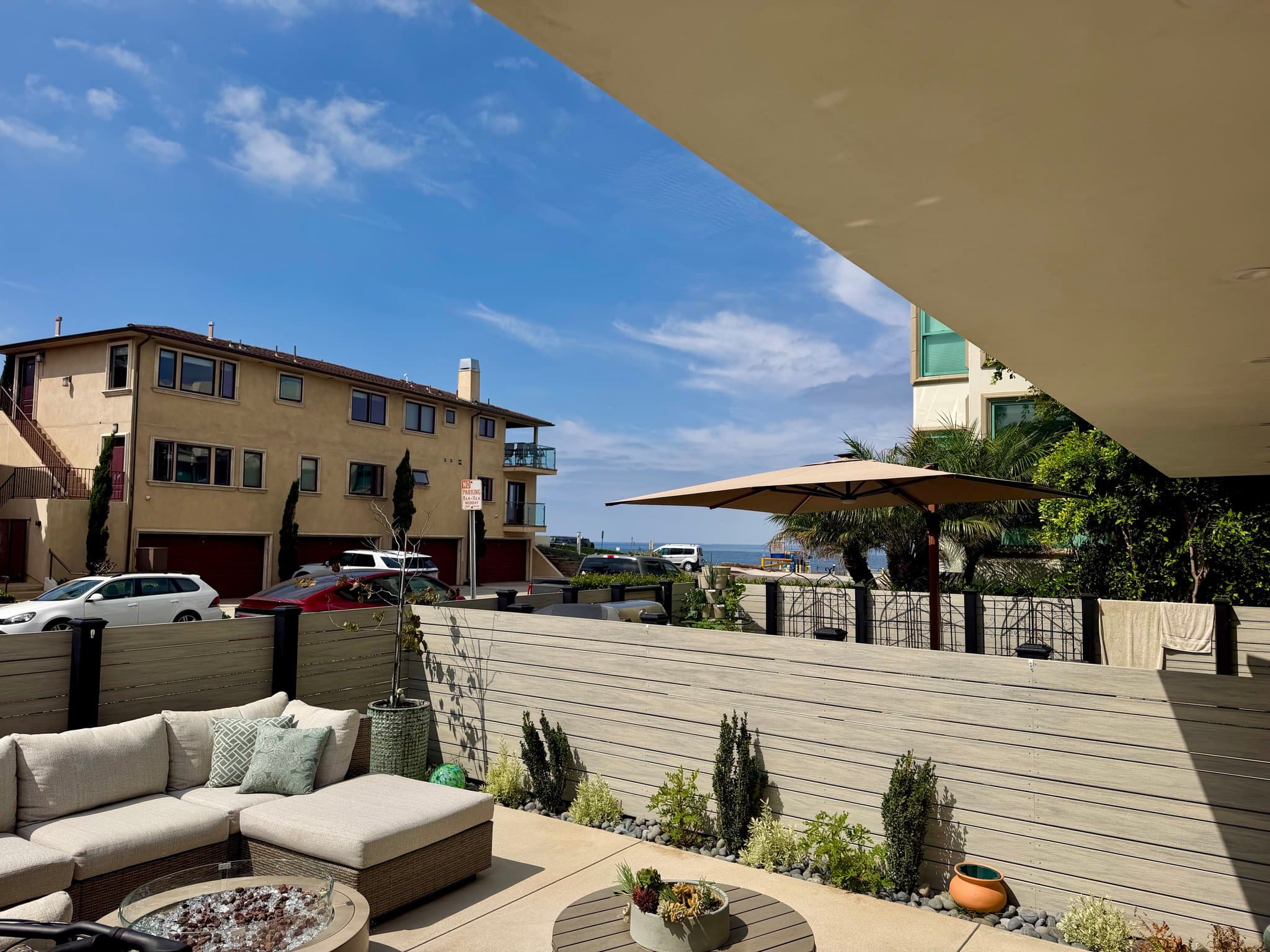 Redondo Beach Apartment: 110 Paseo De La Concha