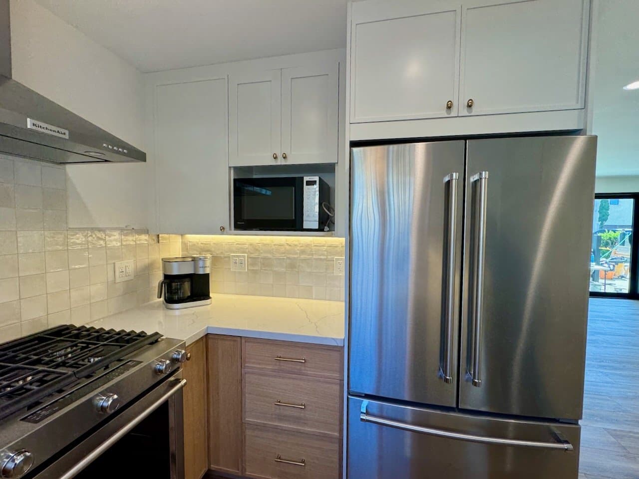 Redondo Beach Apartment: 110 Paseo De La Concha