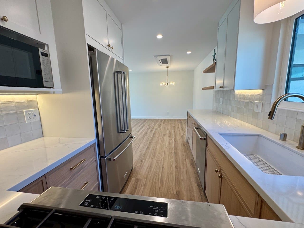 Redondo Beach Apartment: 110 Paseo De La Concha