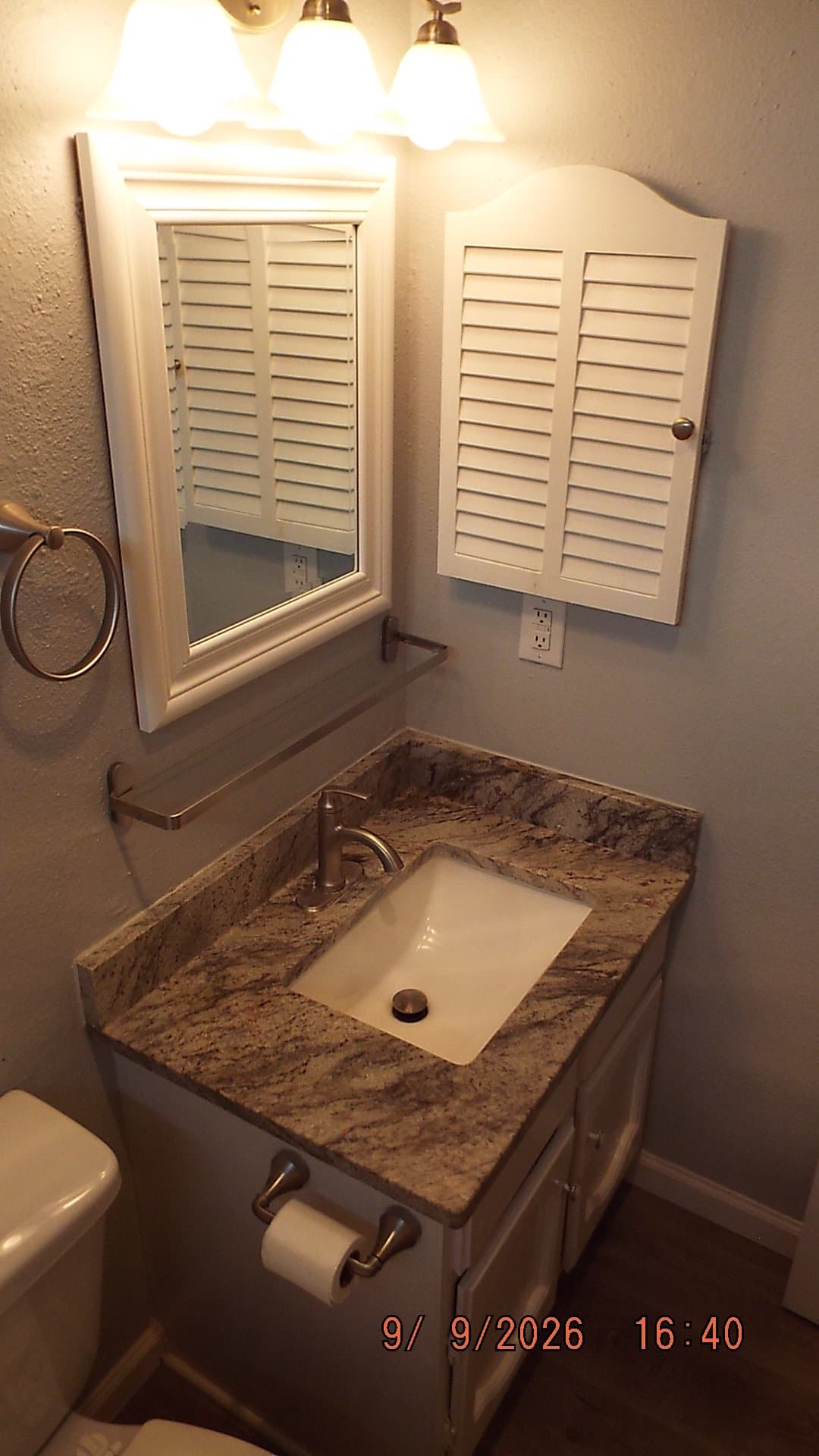 San Antonio House: 8311 Meadow Fire Street