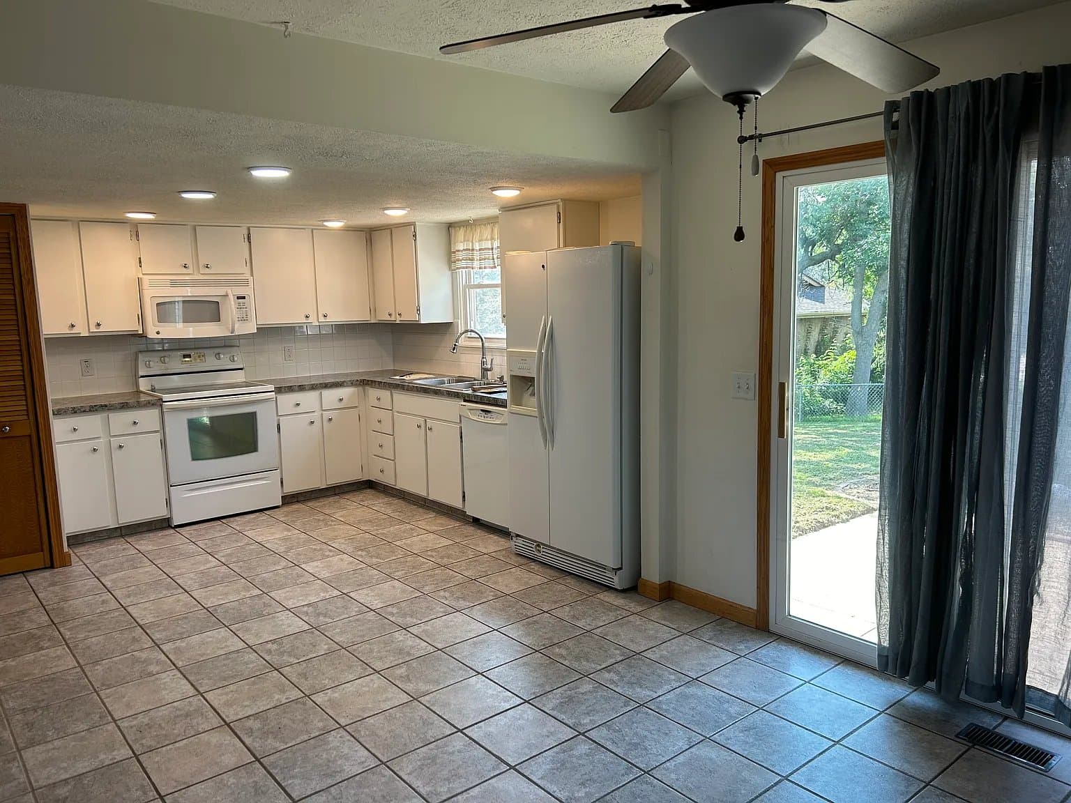 Omaha House: 12817 Emiline Street