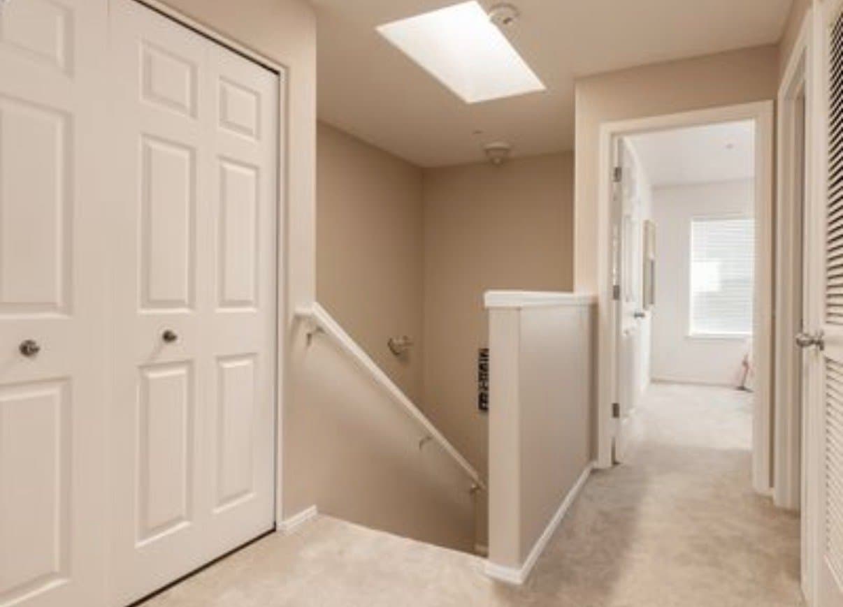 Portland Condo: 10234 NW Wilshire Ln