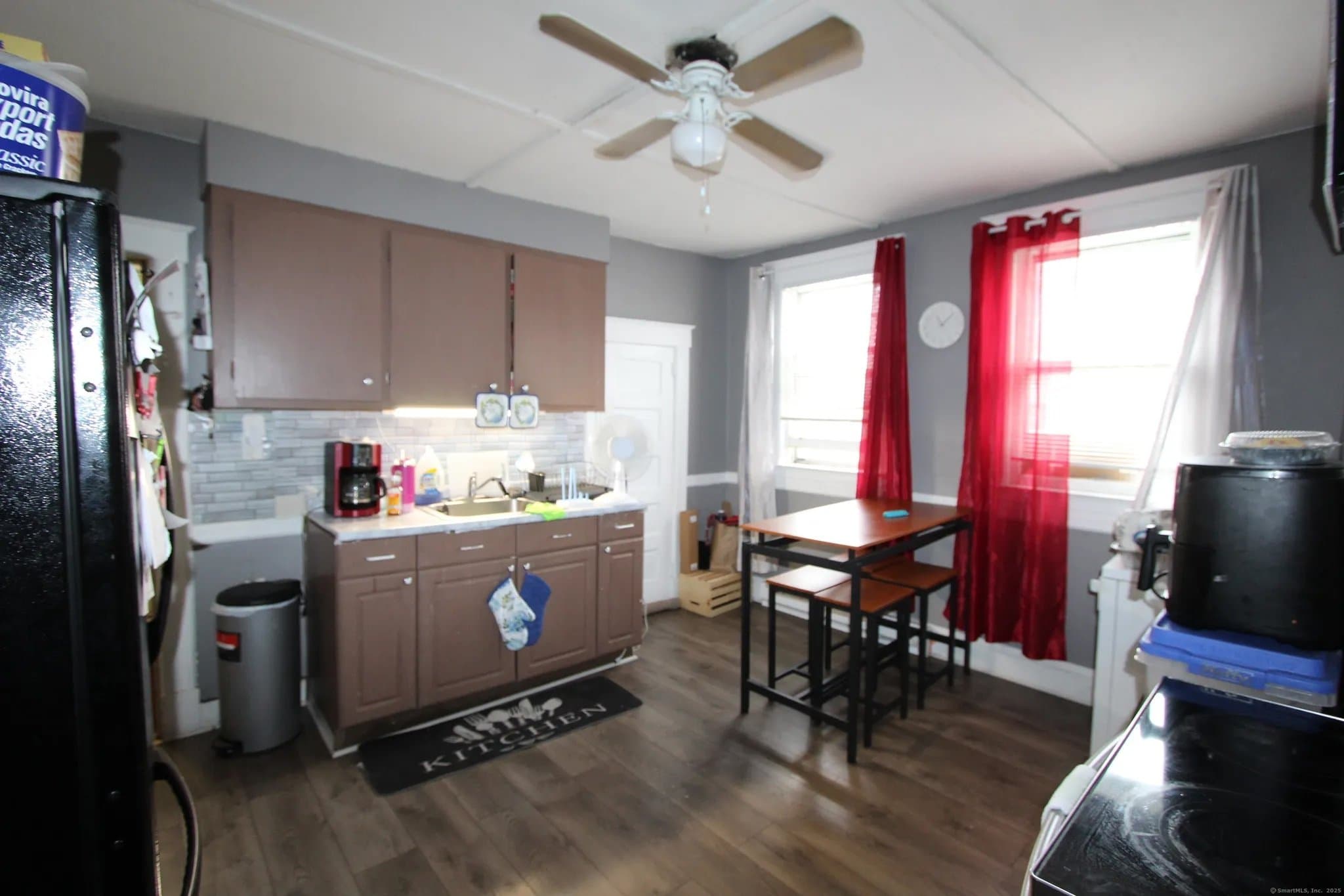 Hartford Multiplex: 62 - 64 Rowe Ave