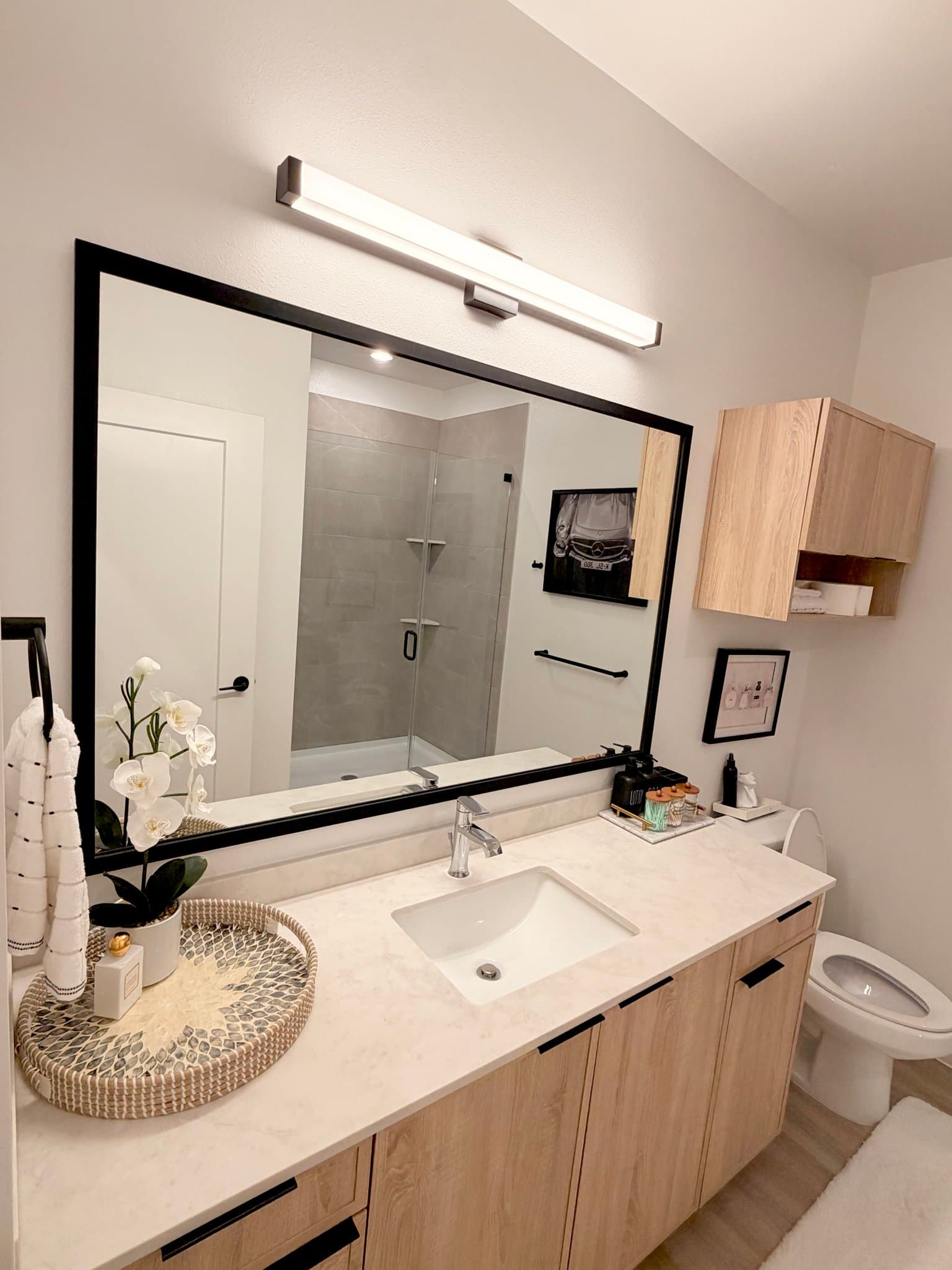 Dallas Apartment: 13342 Midway Rd