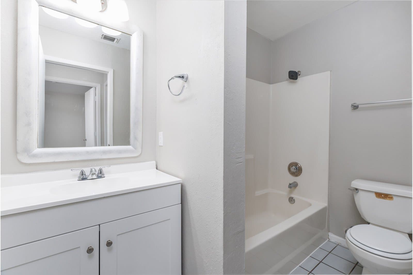 San Antonio House: 927 W. Formosa