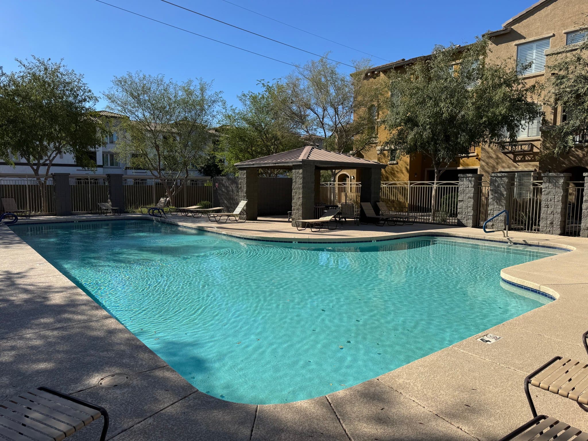 Chandler Townhome: 900 S 94th St