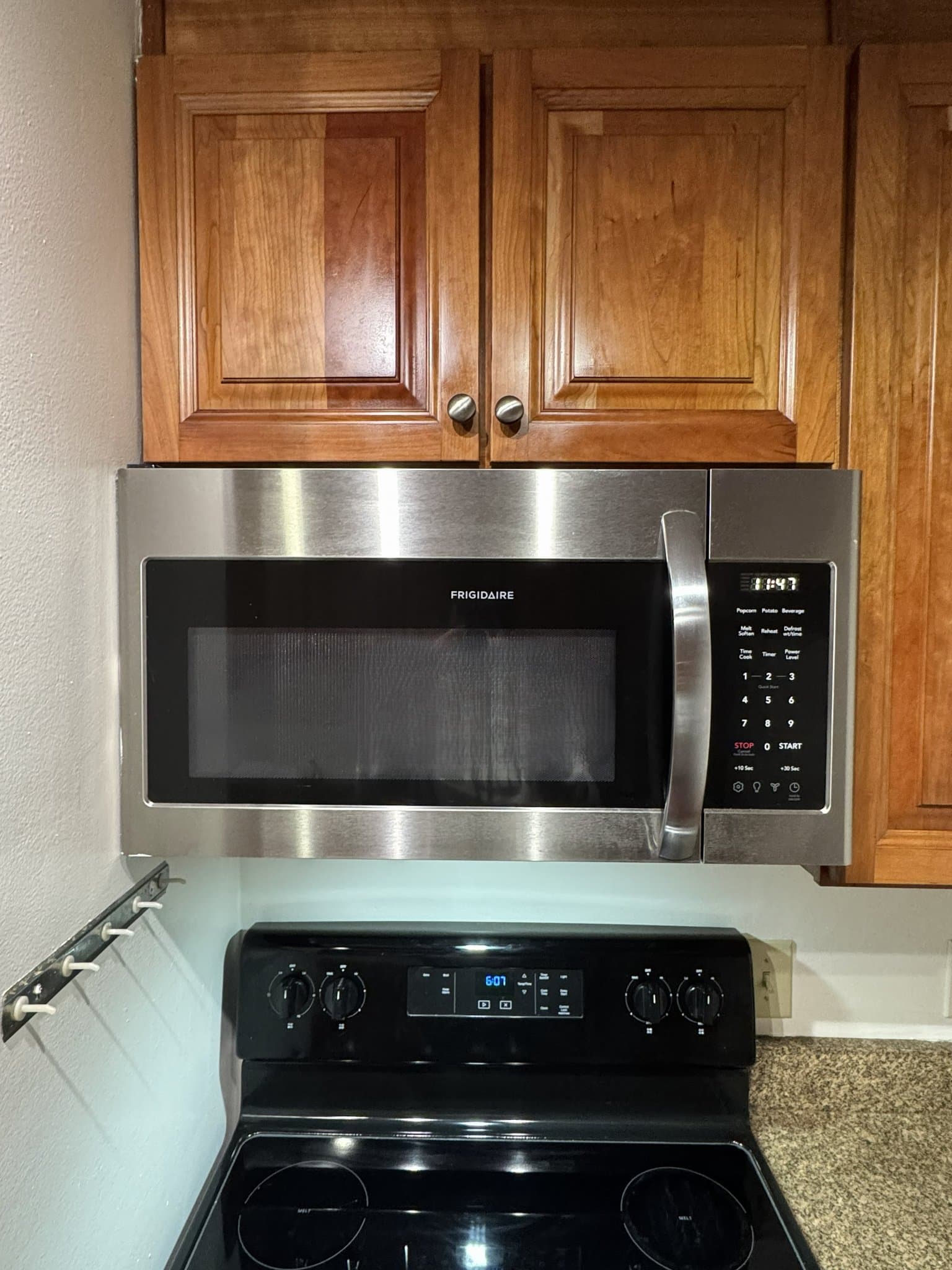Manchester Condo: 230 Eastrn Ave