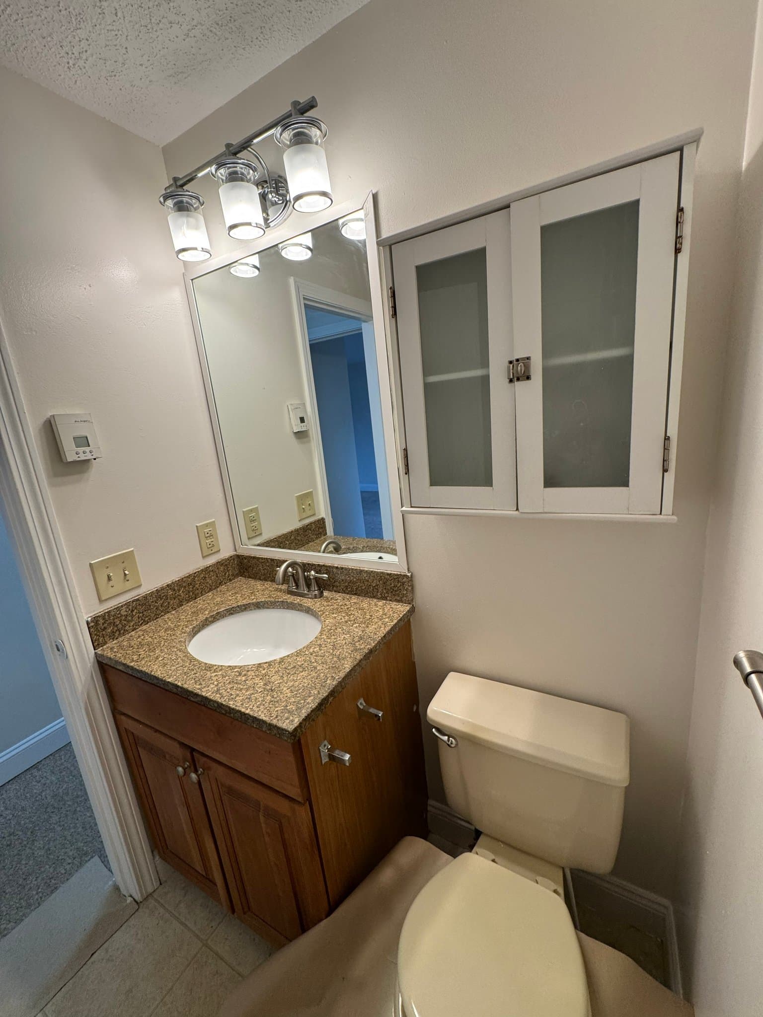 Manchester Condo: 230 Eastrn Ave