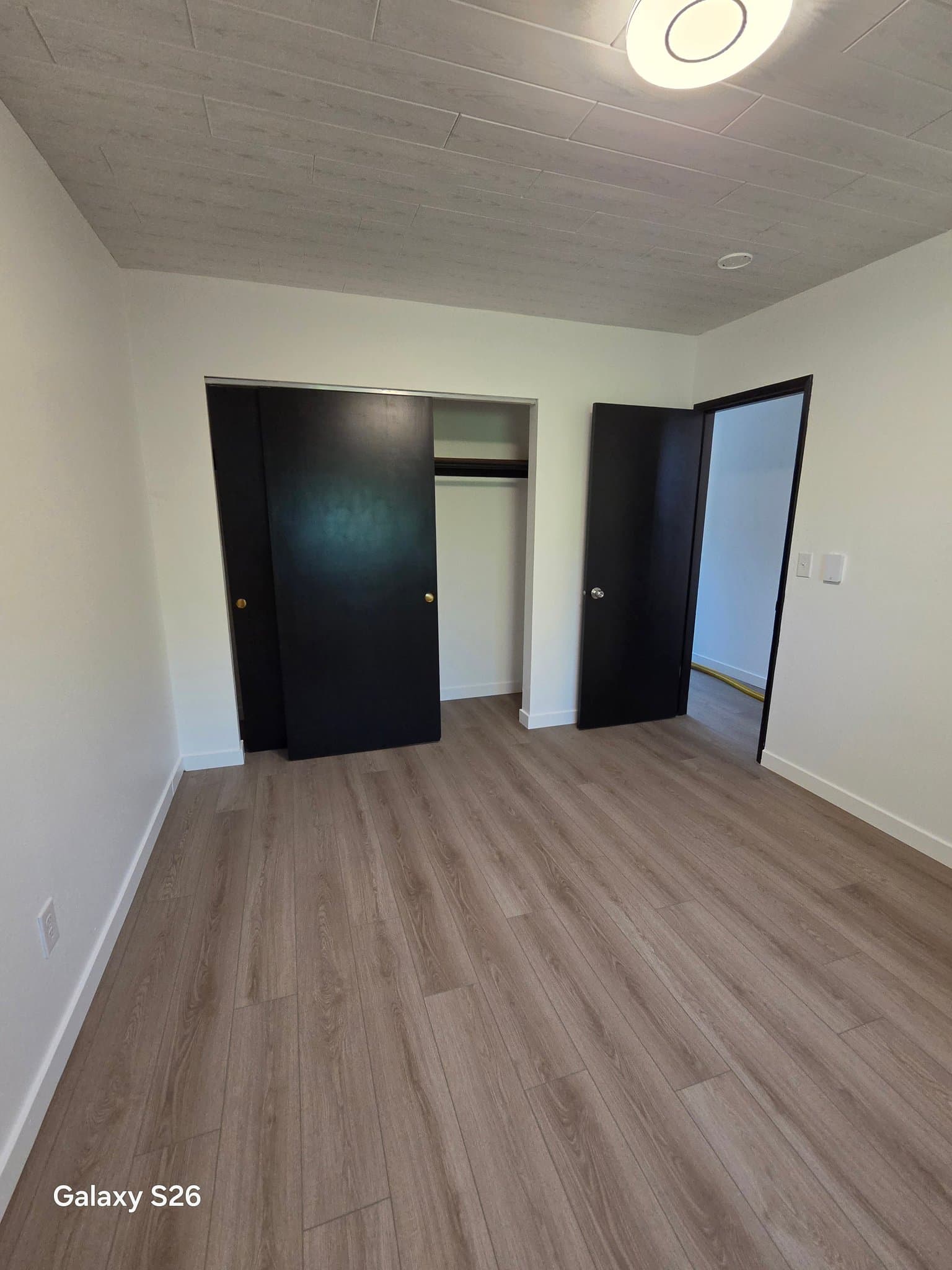 Burien Apartment: 2022 SW 152nd St Unit B