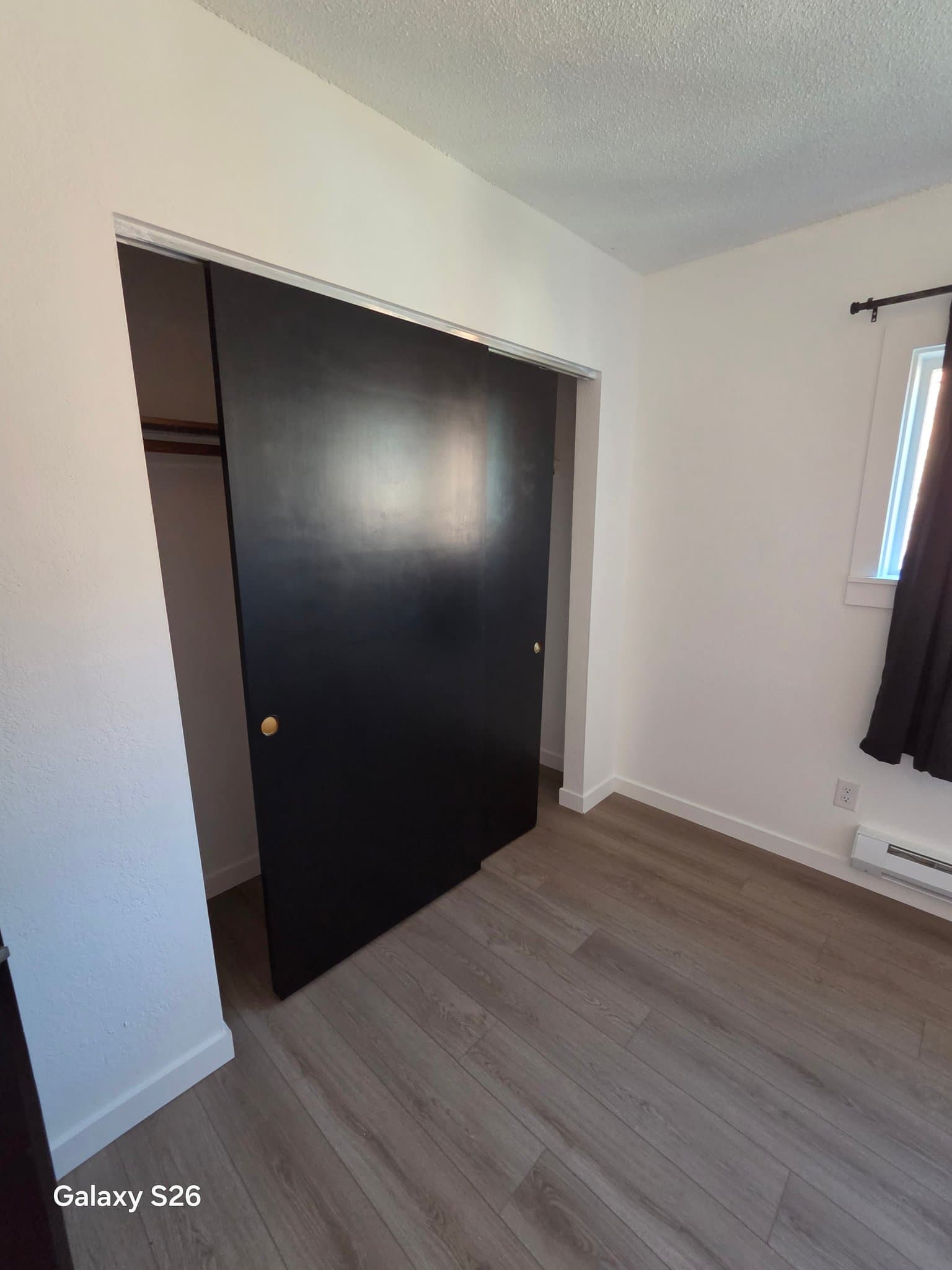 Burien Apartment: 2022 SW 152nd St Unit B