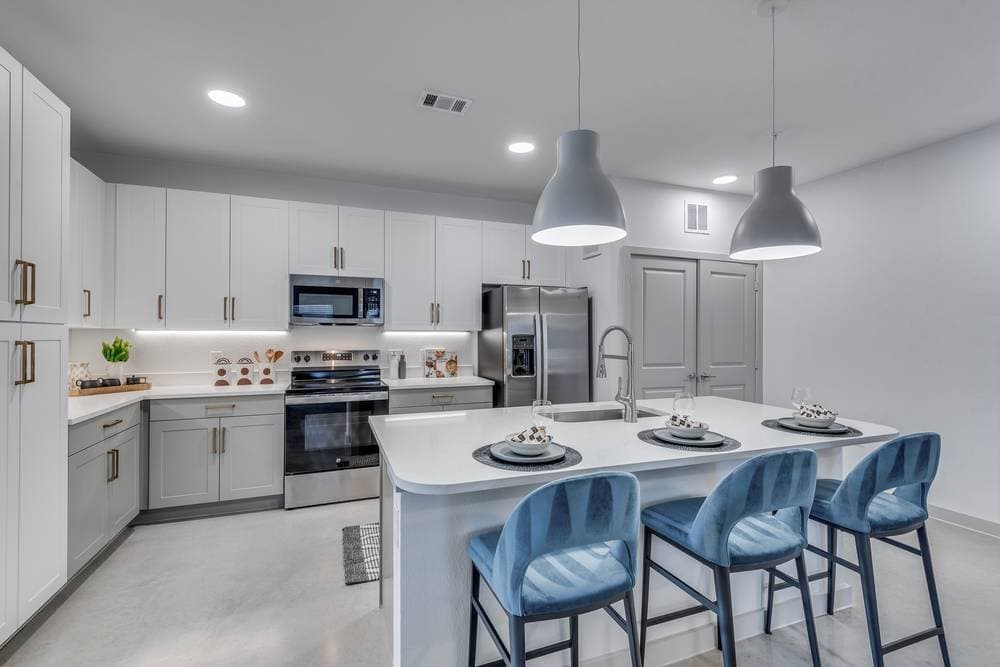 Austin Apartment: 8340 Bluff Springs Rd