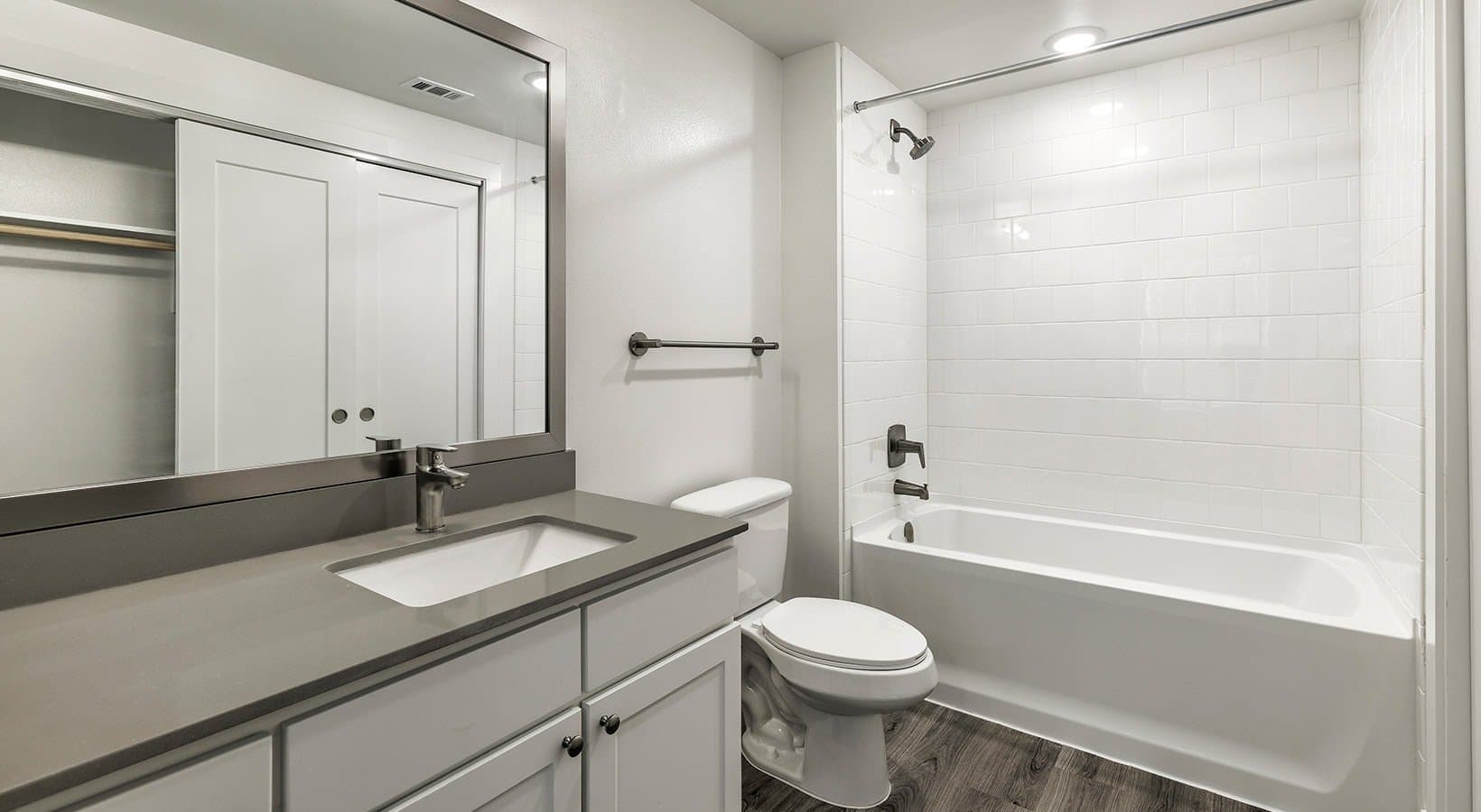 Austin Apartment: 6507 Riverside dr