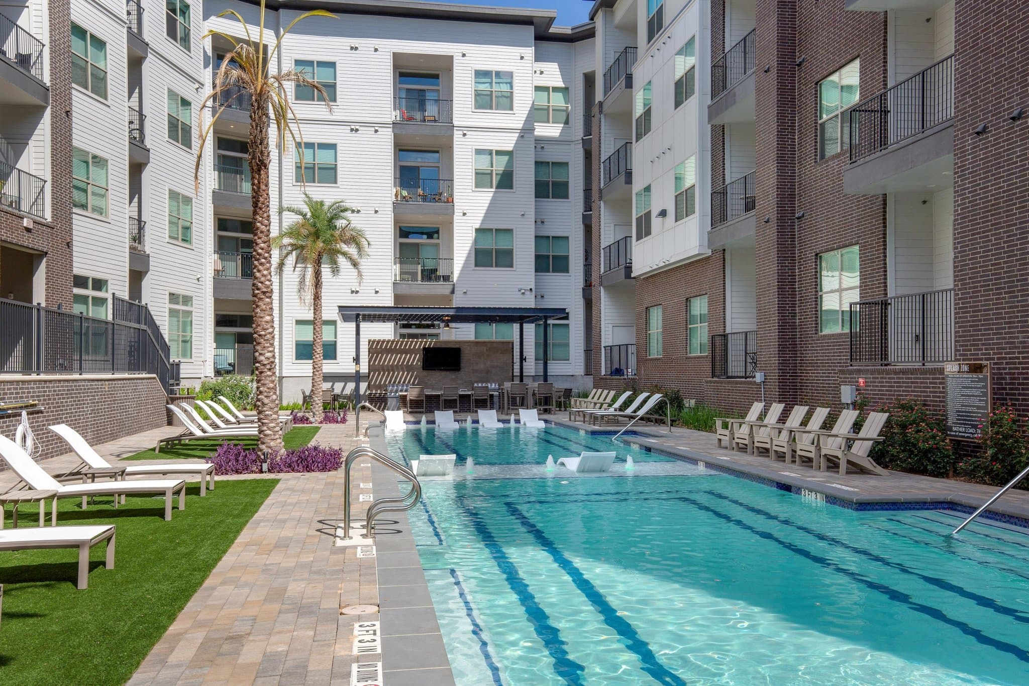 Austin Apartment: 2511 montopolis dr