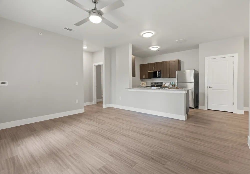 Del Valle Apartment: 13411 FM 812