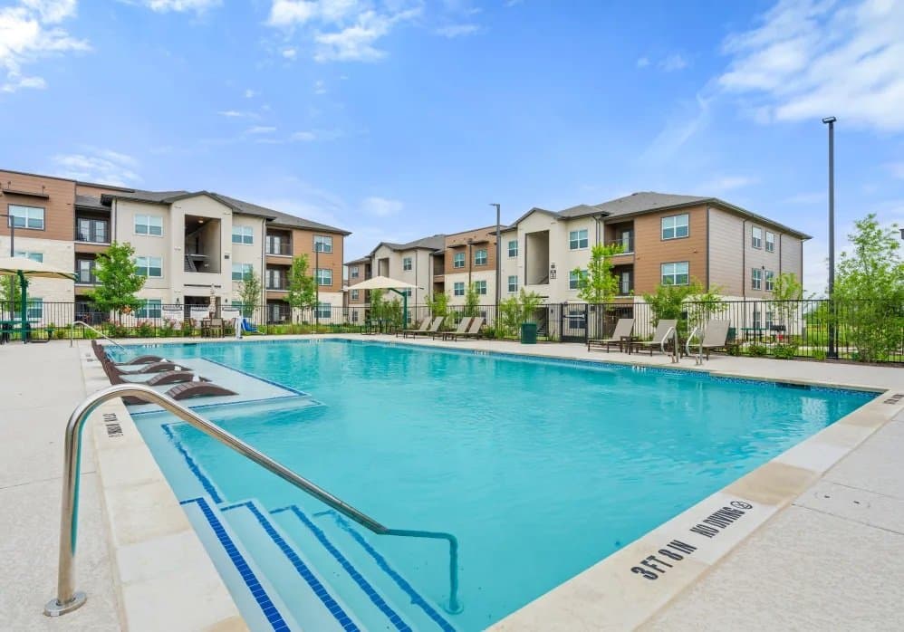 Del Valle Apartment: 13411 FM 812