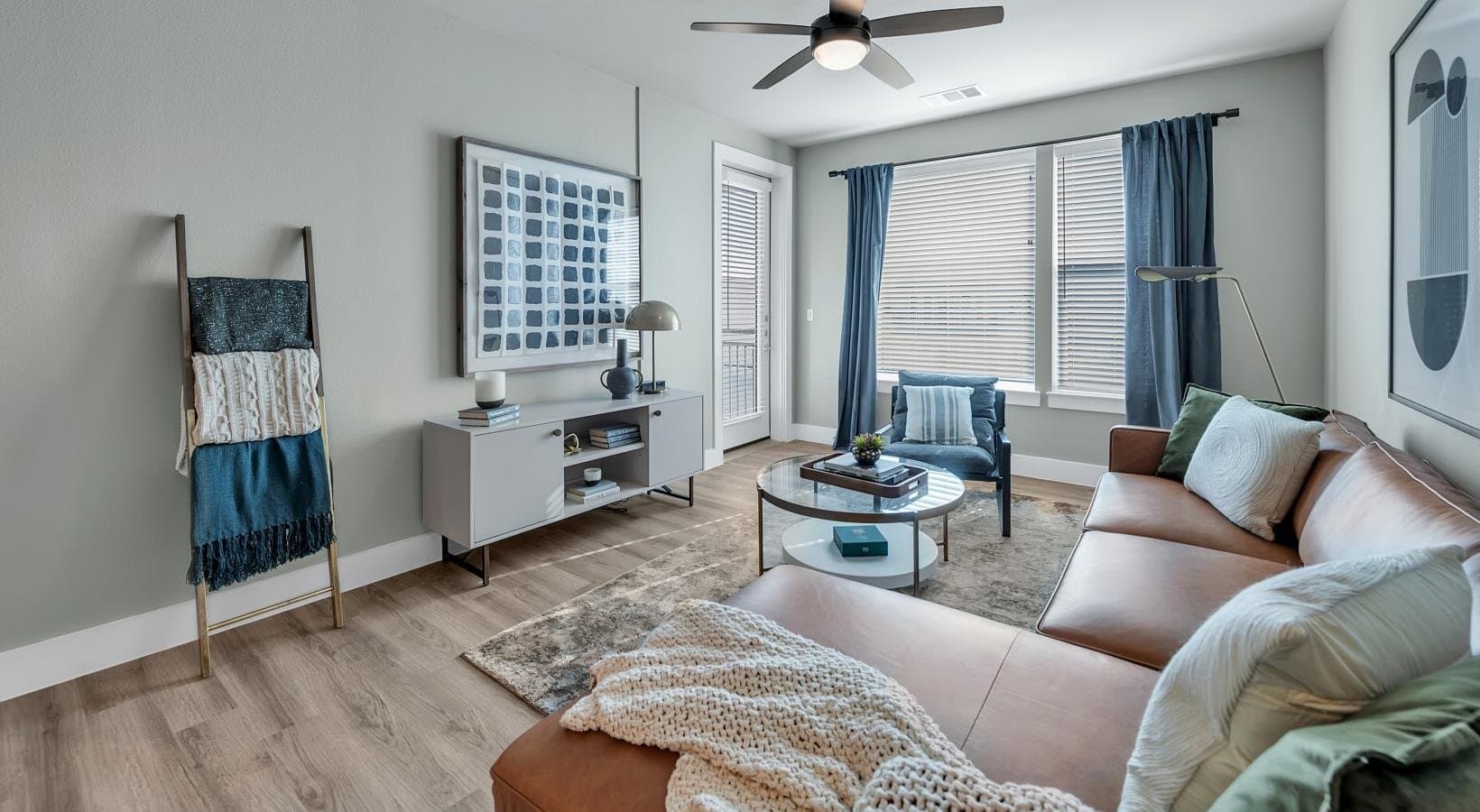 Austin Apartment: 6400 E riverside