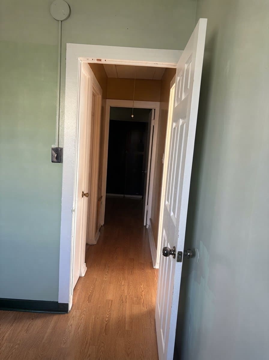 Los Angeles House: 4680 Lincoln Ave