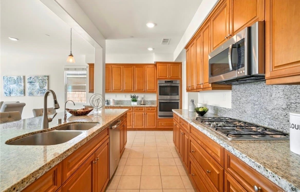 Eastvale Single Room: 14925 shoreham st
