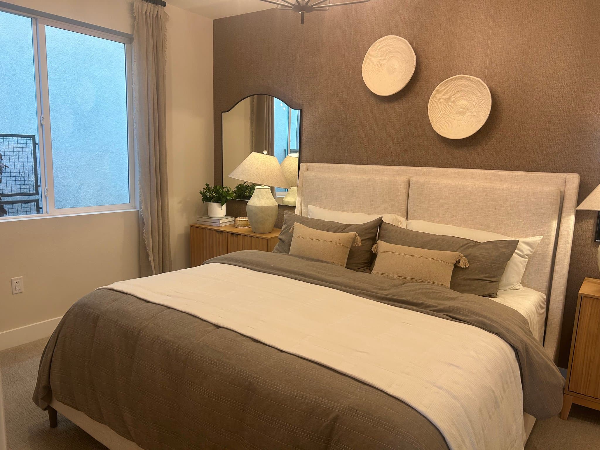 Eastvale Single Room: 14925 shoreham st