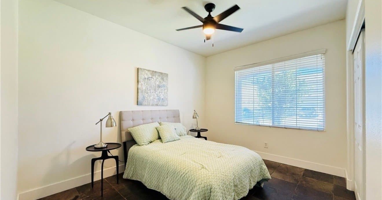 Jurupa valley Single Room: 11958 sunstone ct