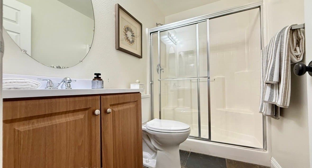 Jurupa valley Single Room: 11958 sunstone ct
