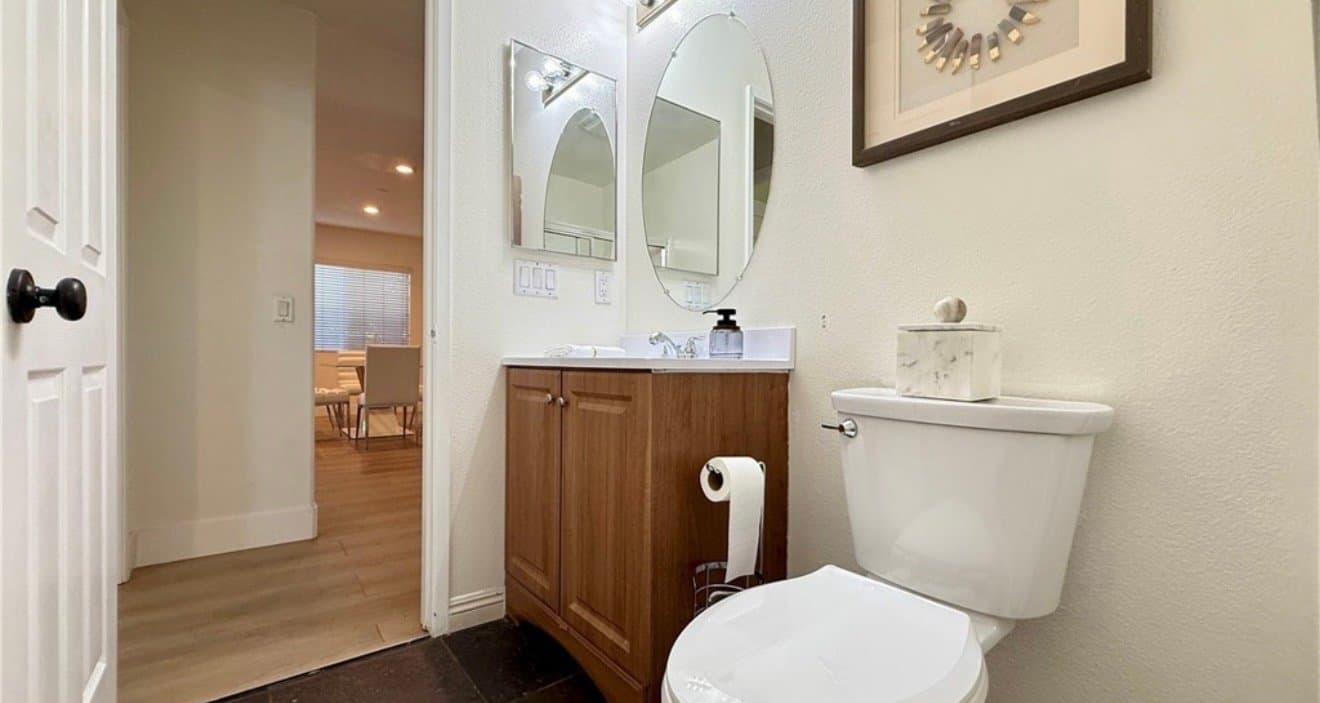 Jurupa valley Single Room: 11958 sunstone ct
