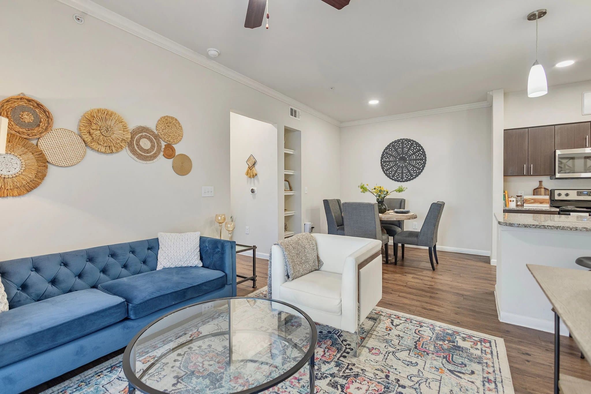 Austin Apartment: 1701 Oak Hill Ln