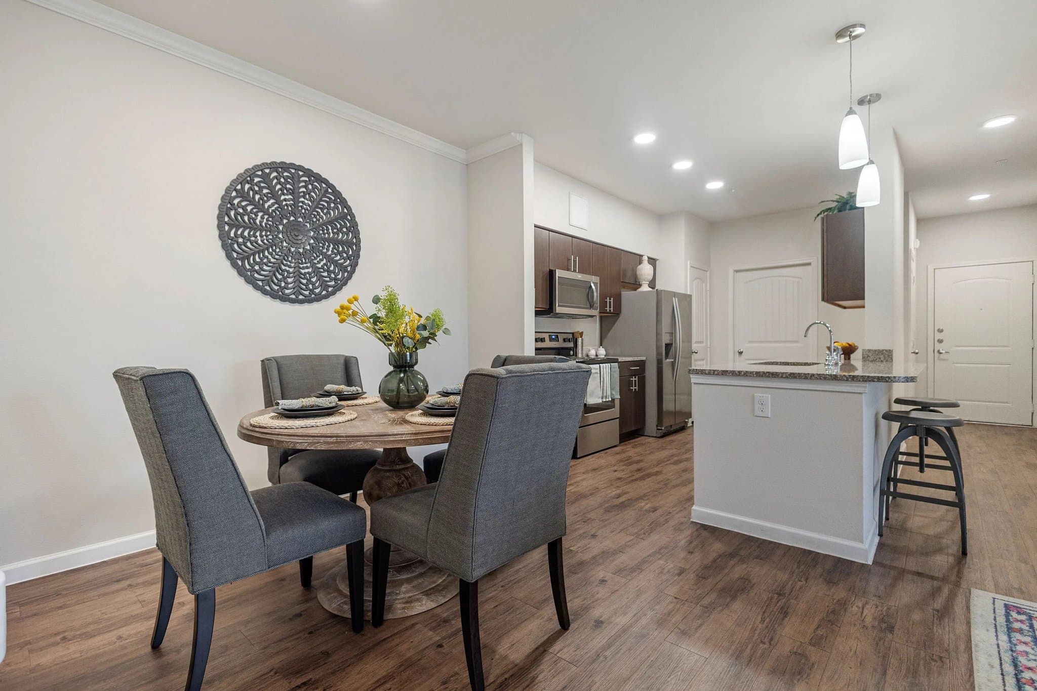 Austin Apartment: 1701 Oak Hill Ln