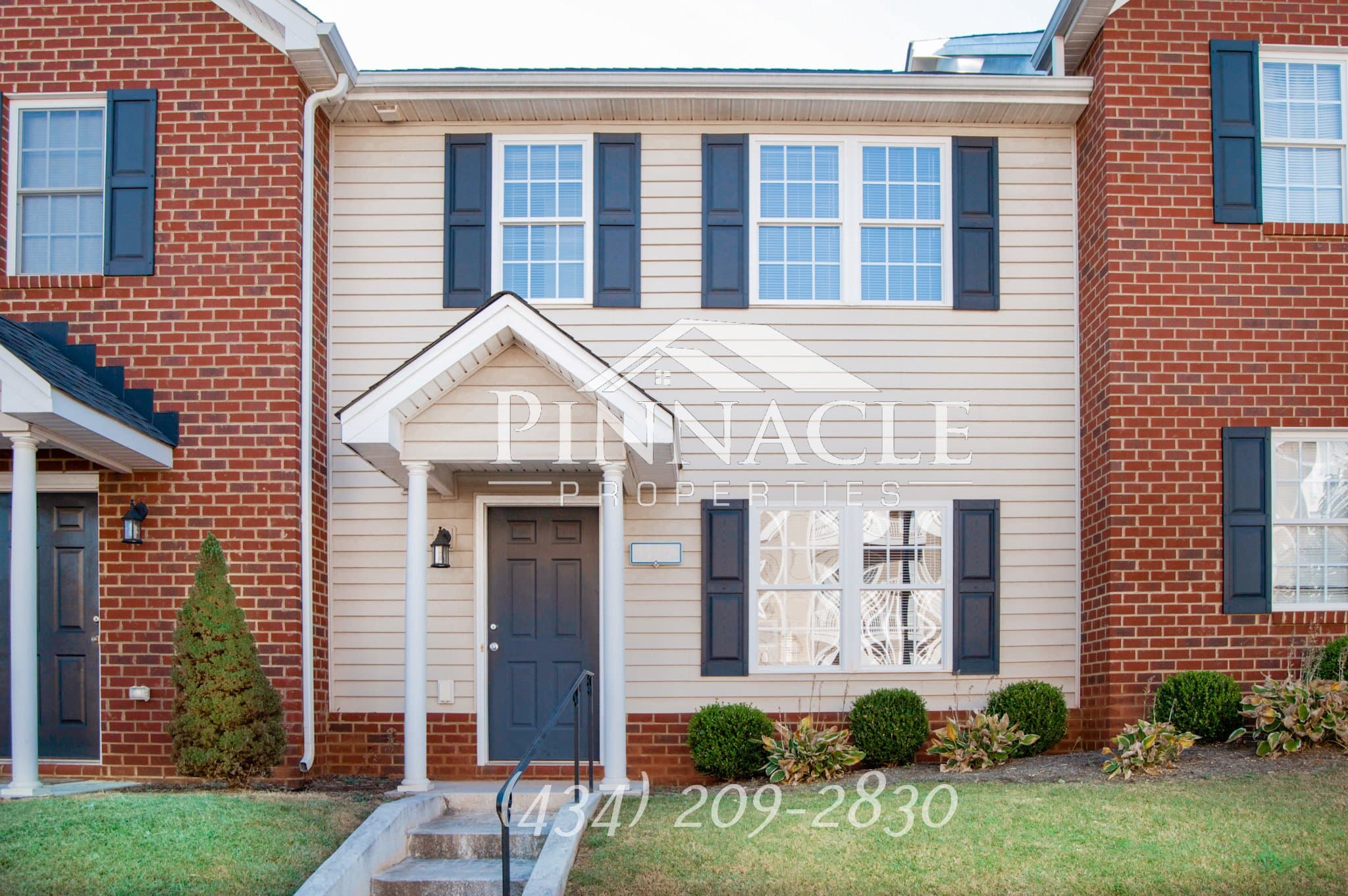 Lynchburg Townhome: 110 Colonnade St.