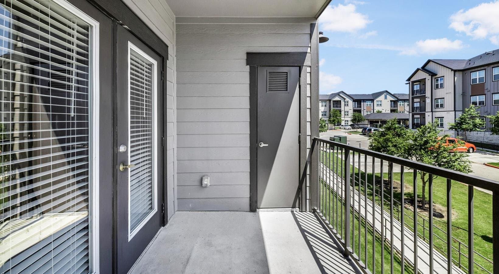 Austin Apartment: 2405 Montopolis dr