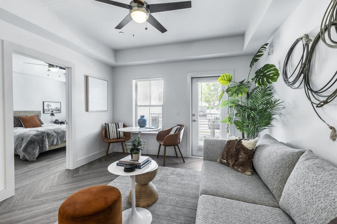 Austin Apartment: 2001 E Slaughter Ln