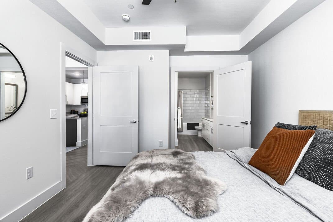 Austin Apartment: 2001 E Slaughter Ln