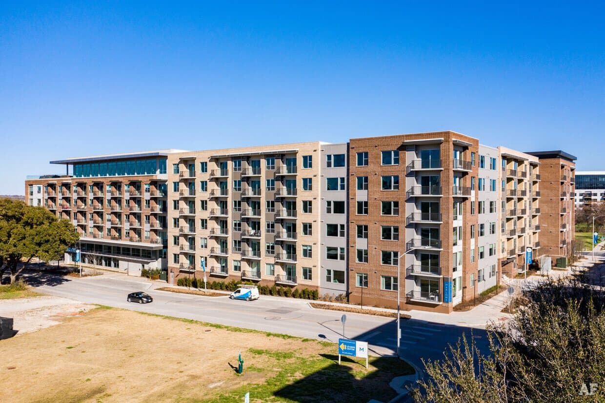 Austin Apartment: 1115 Town Creek Dr