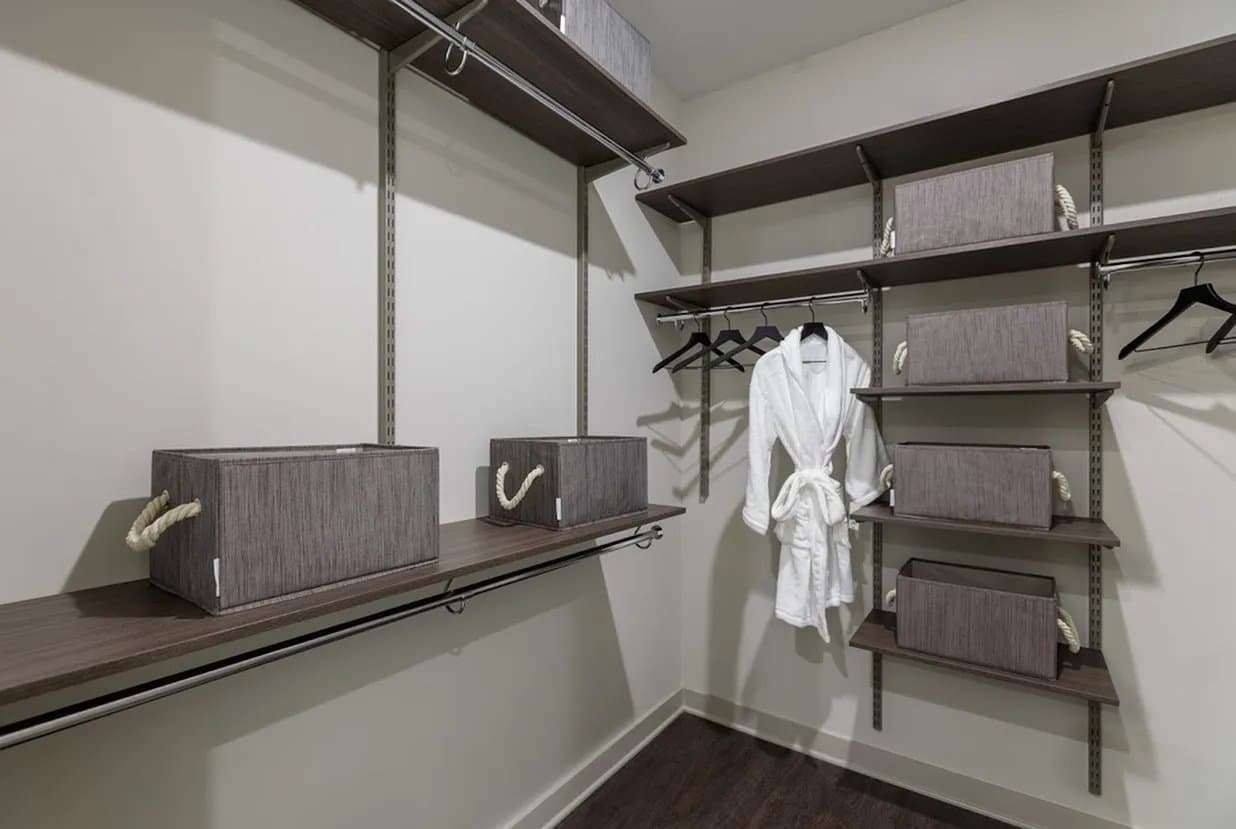 Austin Apartment: 1115 Town Creek Dr