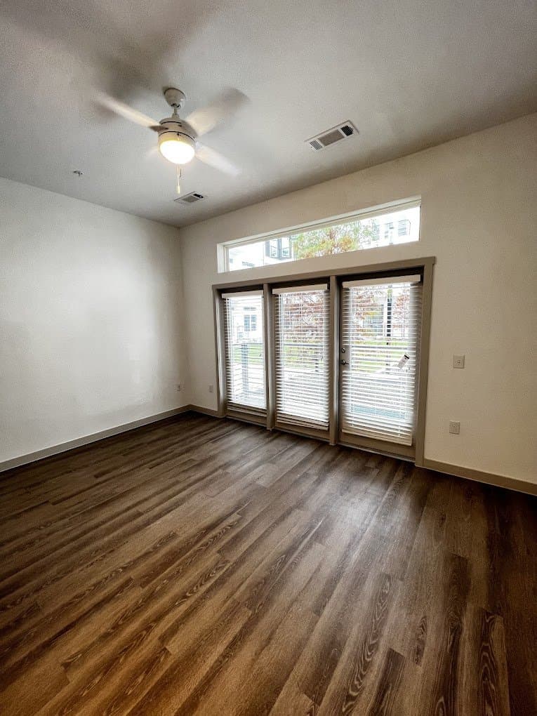 Austin Apartment: 1700 WIllow Creek