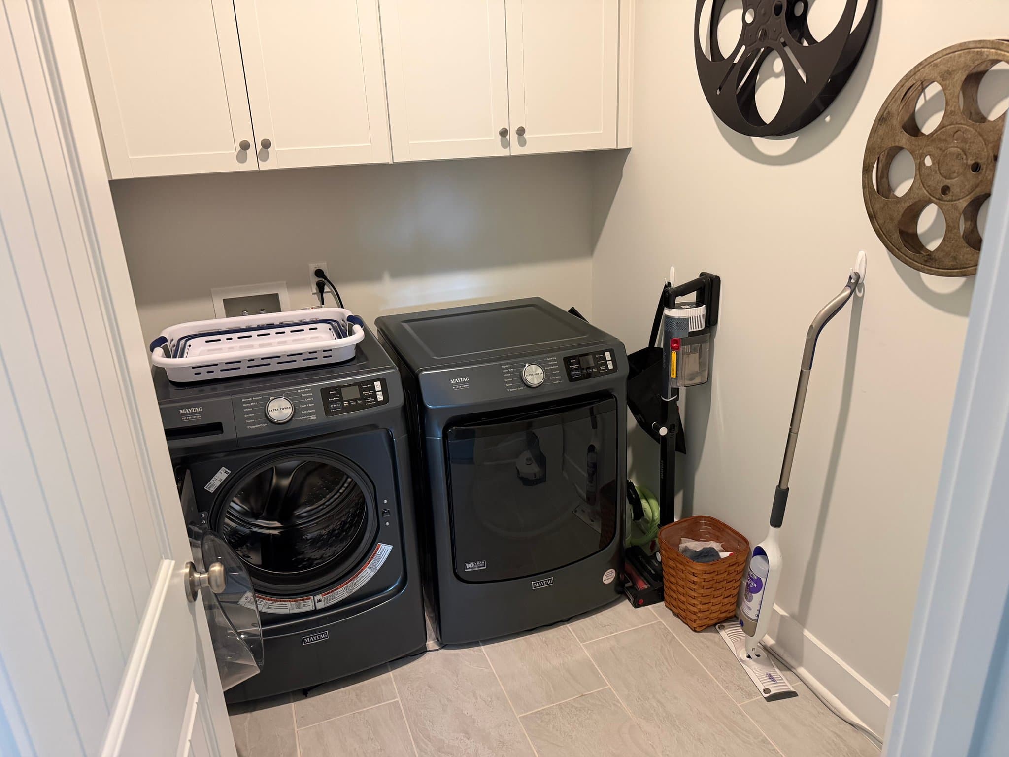 Summerville House: 107 Crosscut Ln