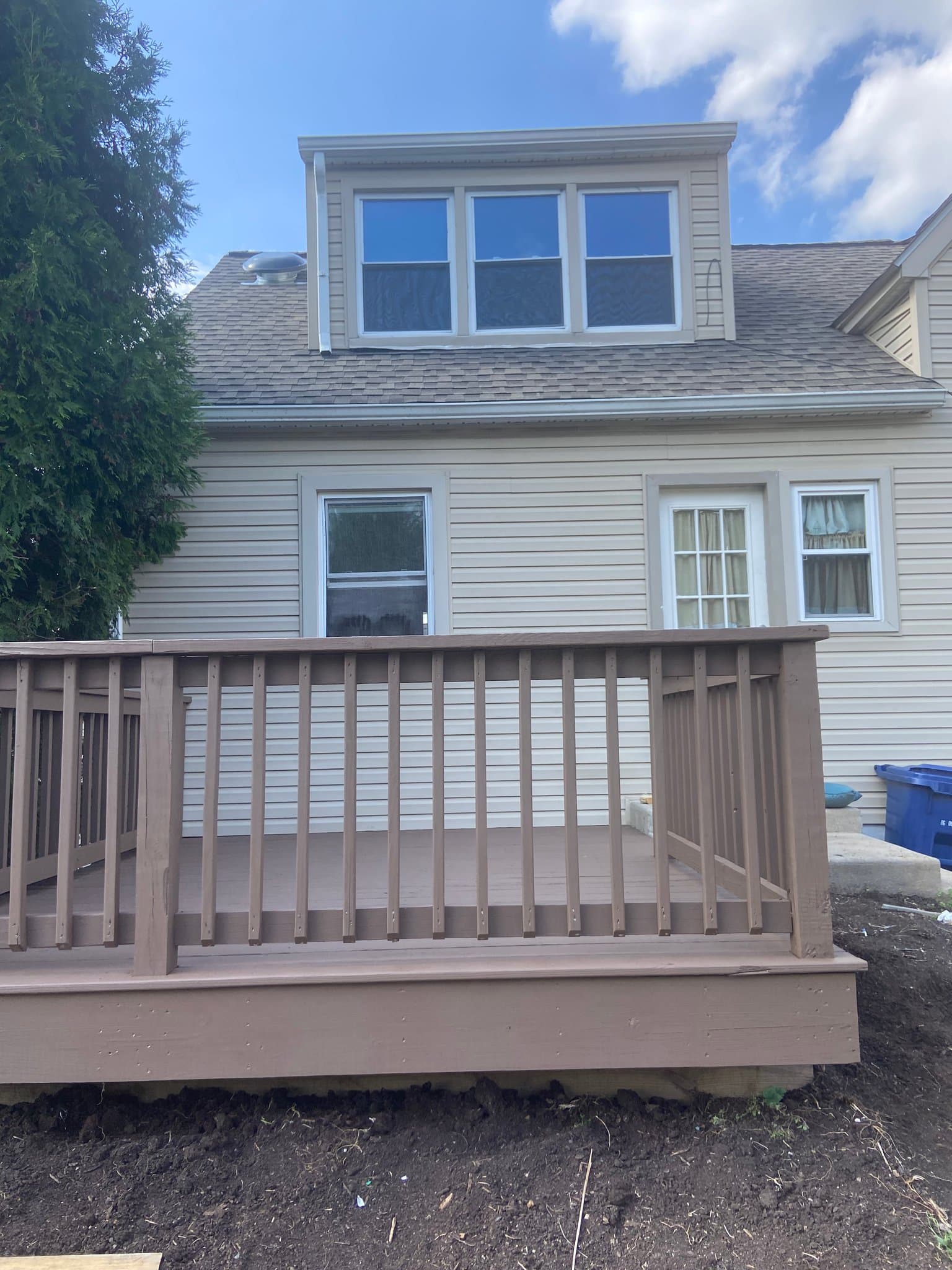 Abington House: 1205 Easton Rd