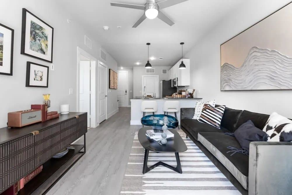 Austin Apartment: 7301 S IH 35