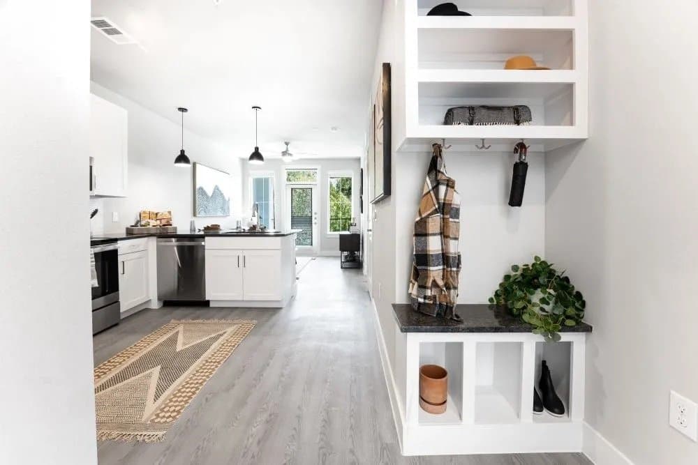 Austin Apartment: 7301 S IH 35