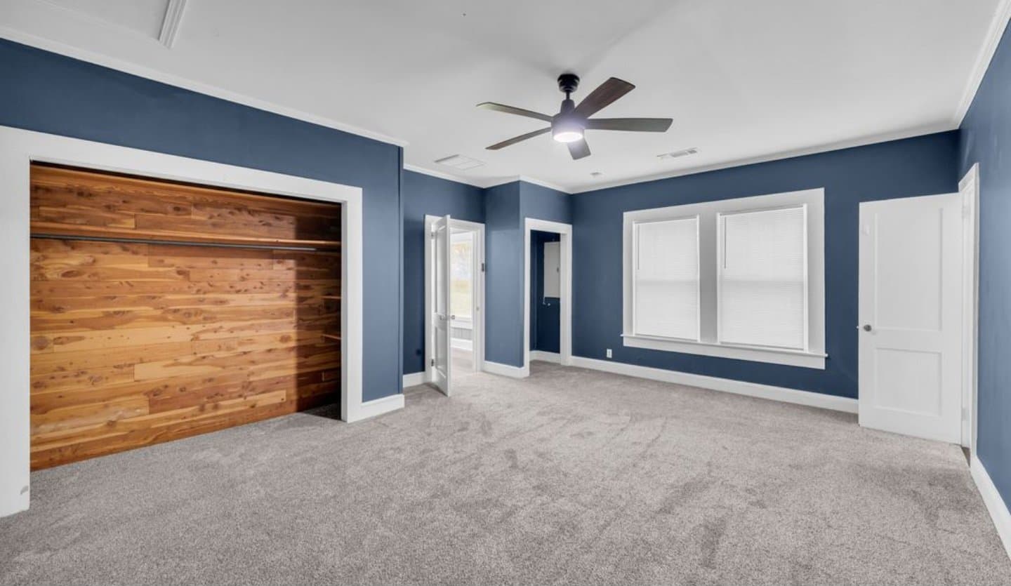Homer House: 205 Athens St