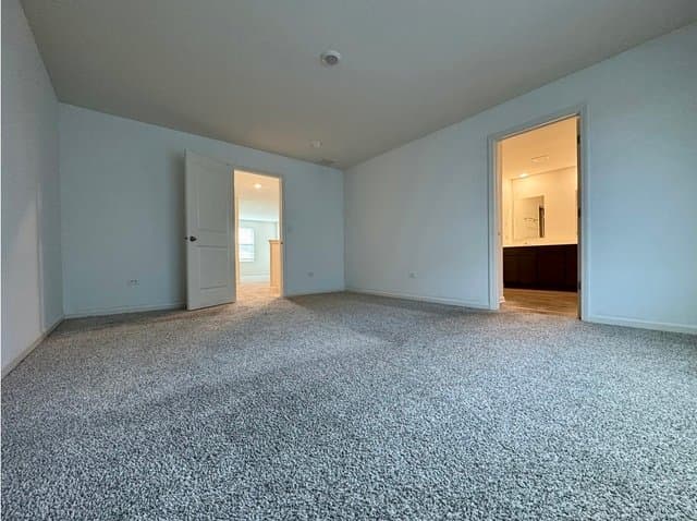 Plainfield Townhome: 13520 S Carmel Blvd