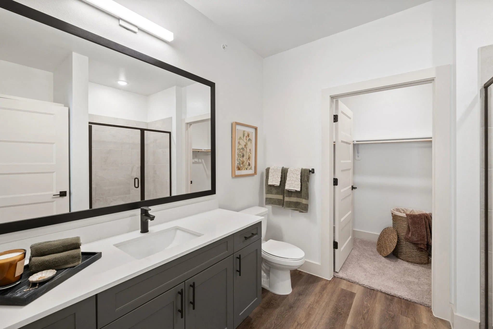 Creedmor Apartment: 12115 Creedmoor Municipal Dr