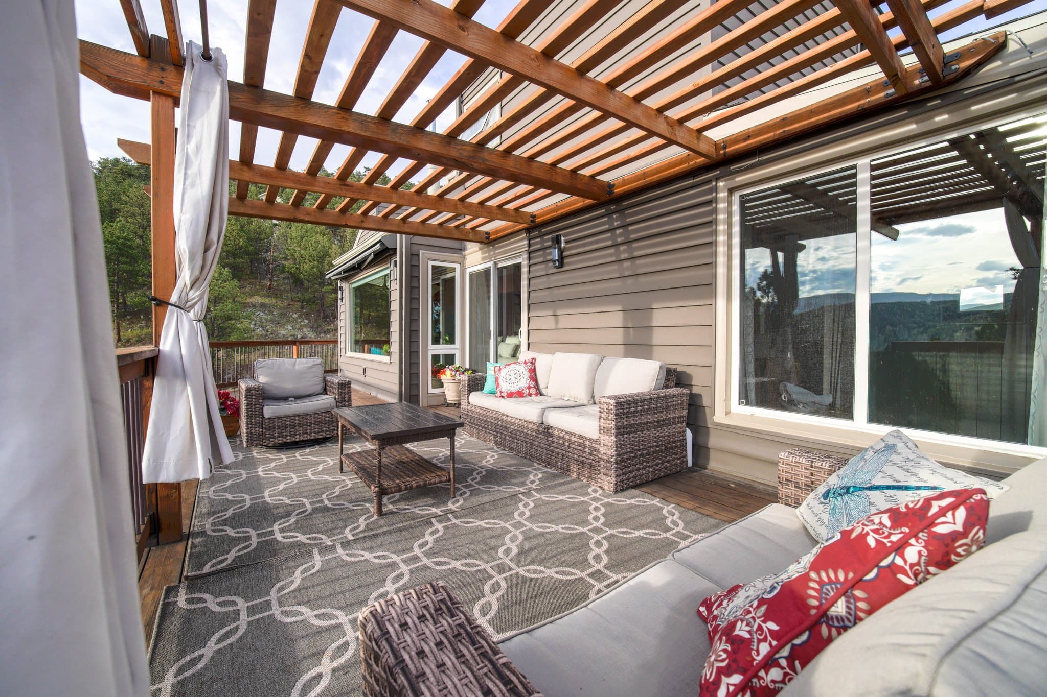 Loveland House: 234 Greenwood Dr