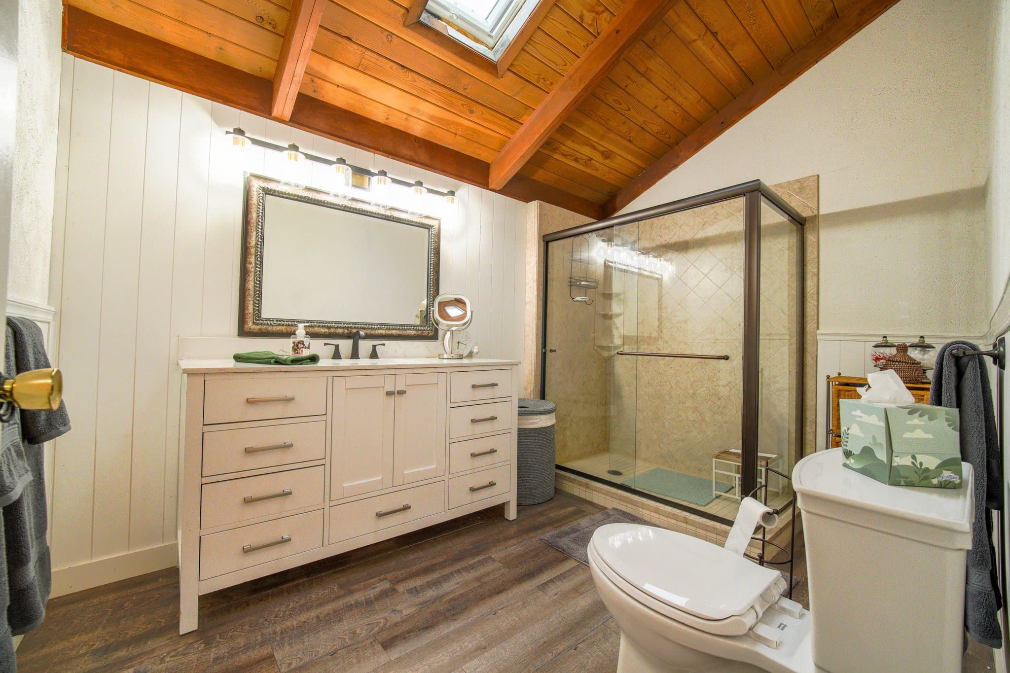 Loveland House: 234 Greenwood Dr