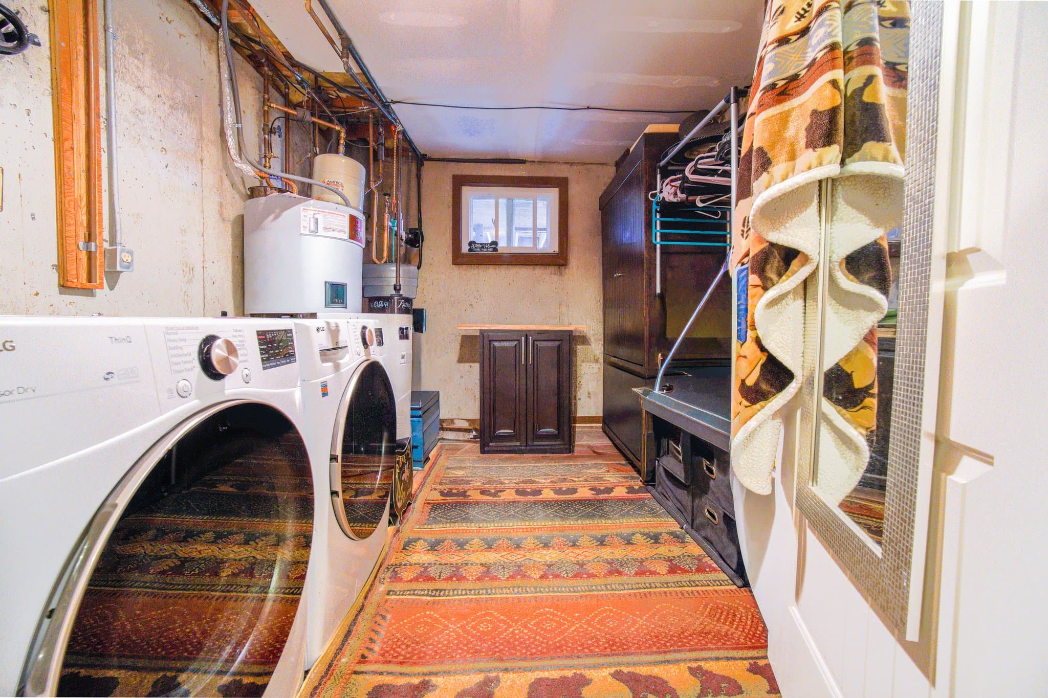 Loveland House: 234 Greenwood Dr