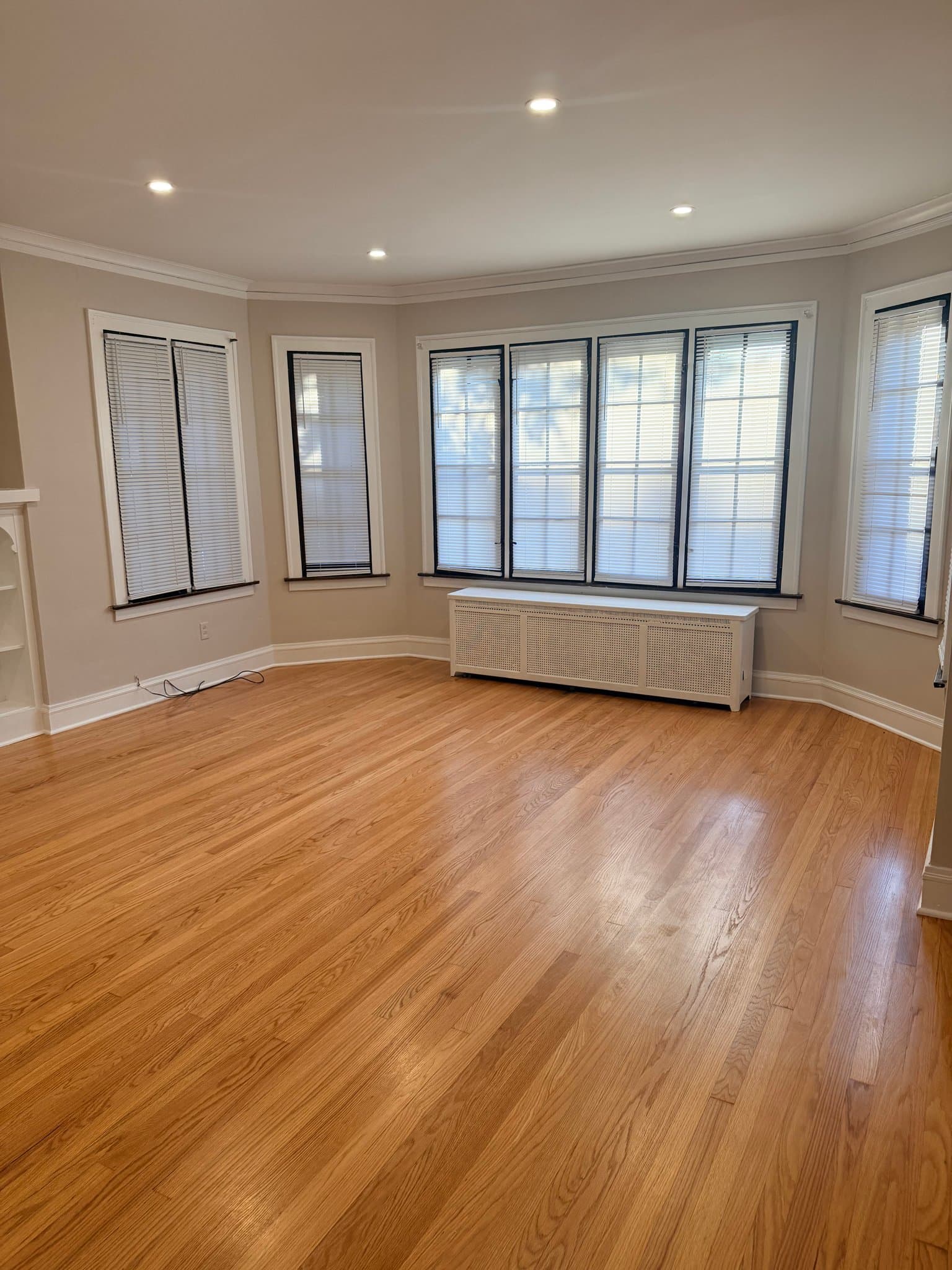 Chicago Apartment: 9221 S. Bishop